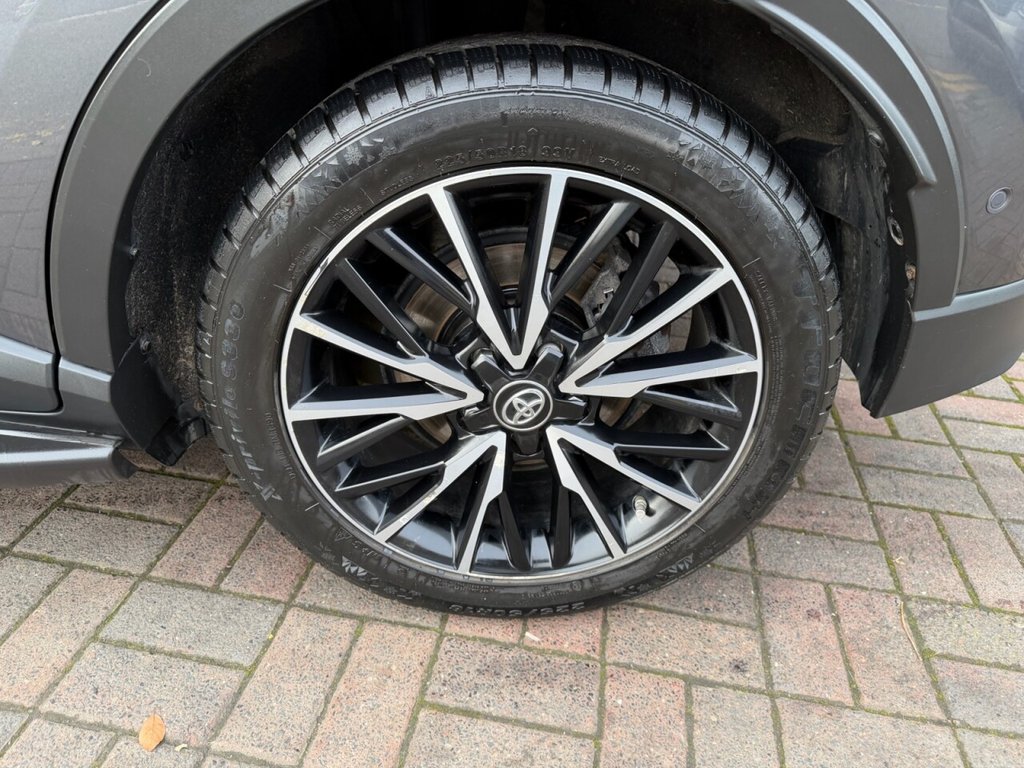 Used Toyota C-HR 2019 for sale - 77571562: Photo 25