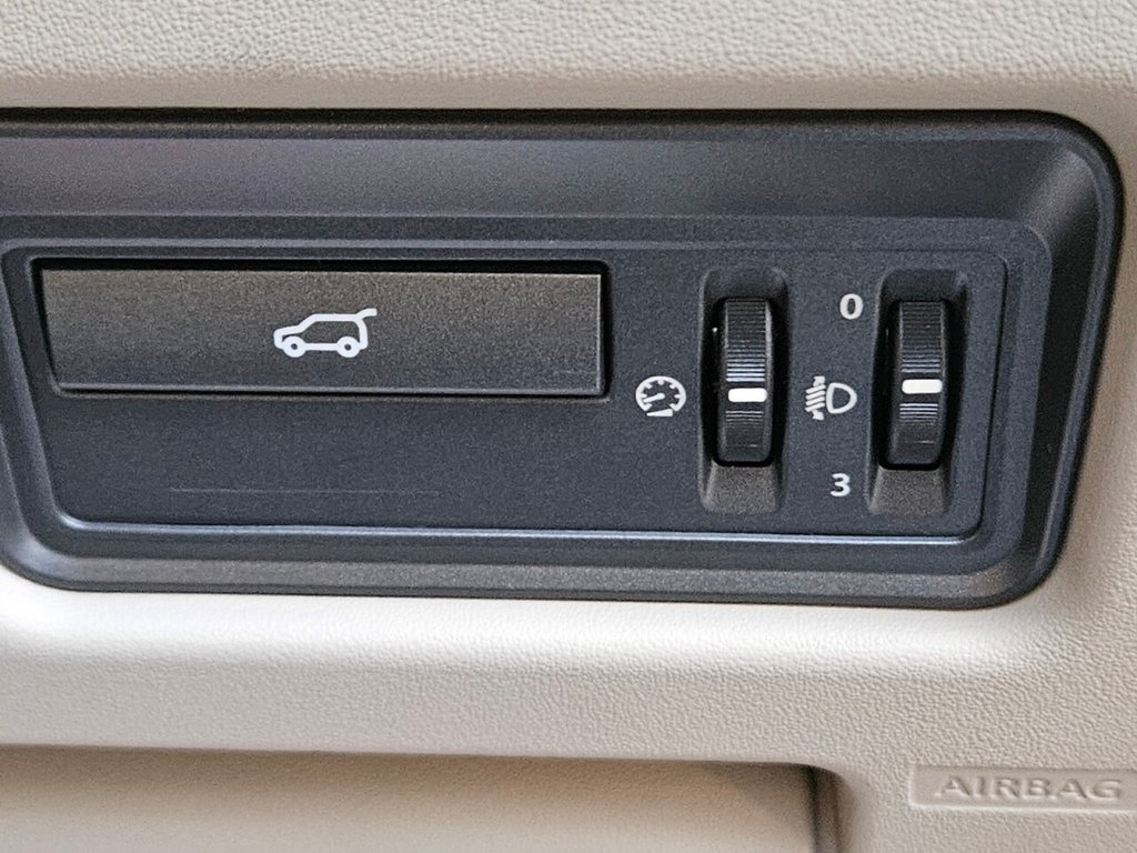 Used Land Rover Range Rover Evoque 2012 for sale - 77049103: Photo 40