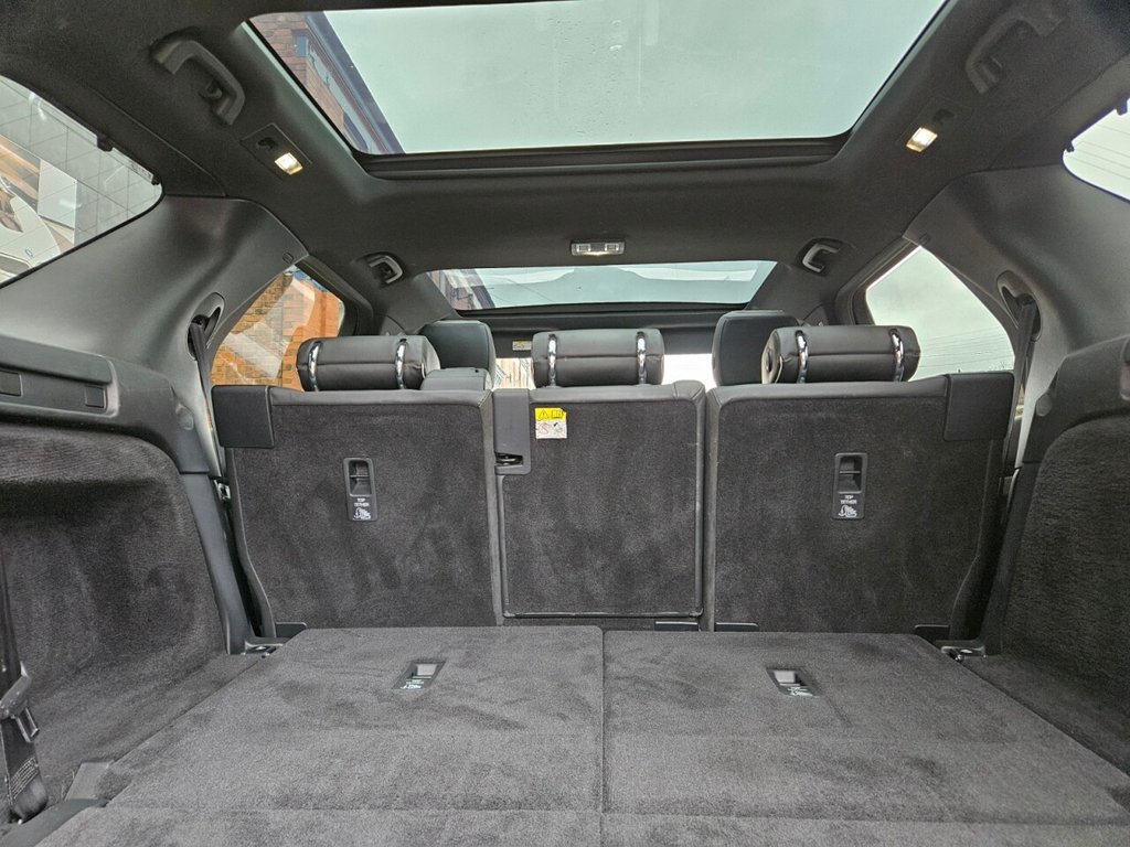 Used Land Rover Discovery 2018 for sale - 77780231: Photo 30