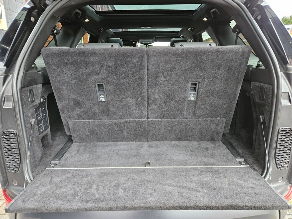 Used Land Rover Discovery 2018 for sale - 77780231: Photo 34