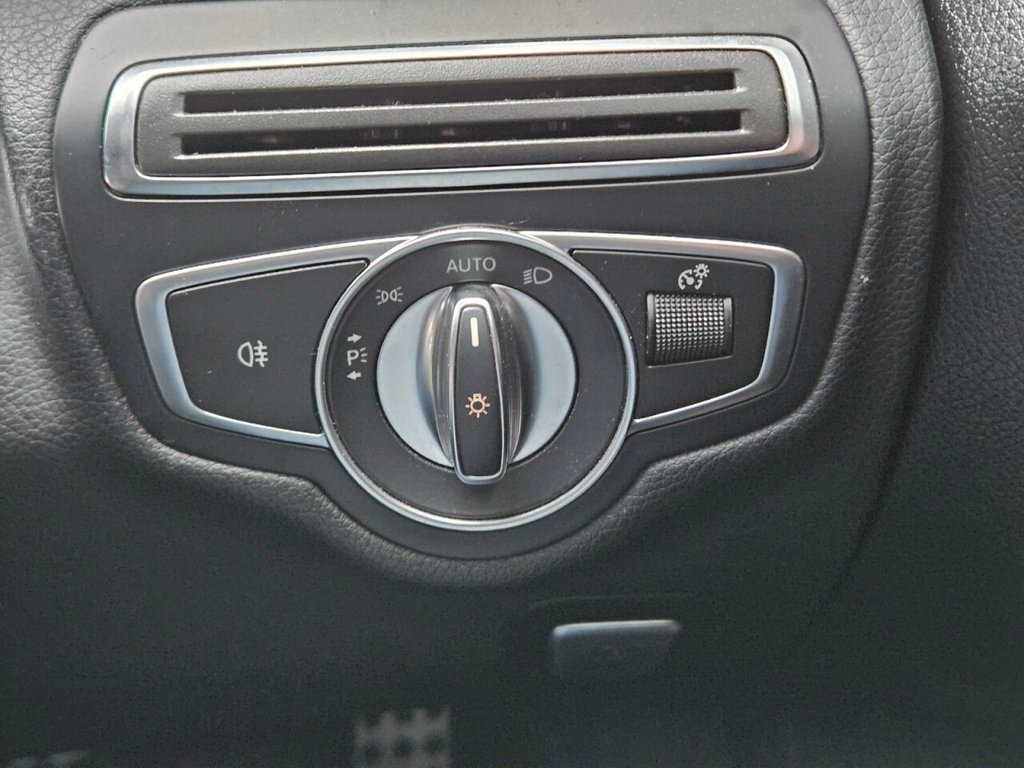 Used Mercedes-Benz C Class 2017 for sale - 76867286: Photo 35