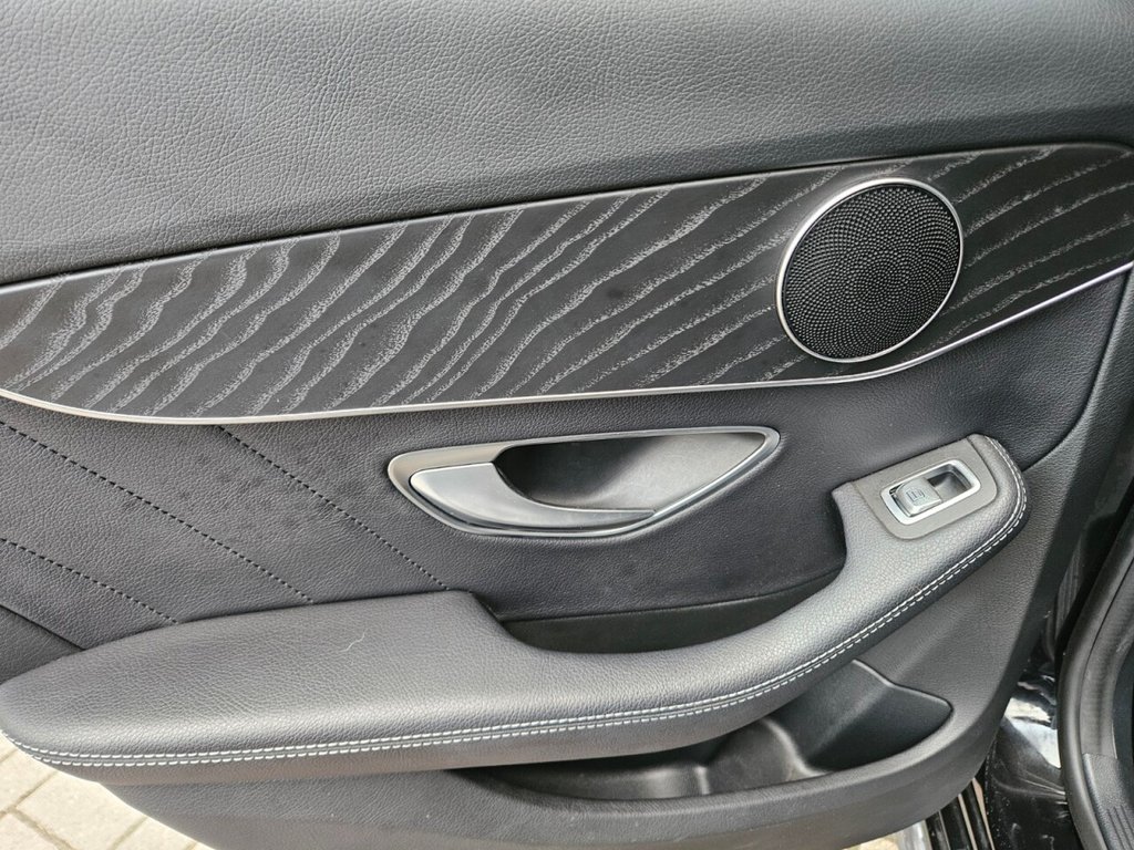 Used Mercedes-Benz C Class 2017 for sale - 76867286: Photo 41