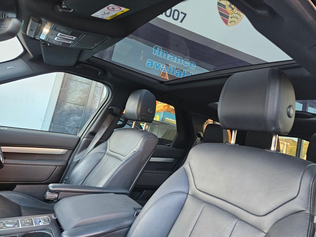 Used Land Rover Discovery 2019 for sale - 76867350: Photo 17