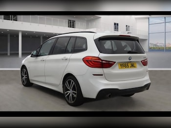 Used BMW 2 Series 2015 for sale - 77463535: Photo