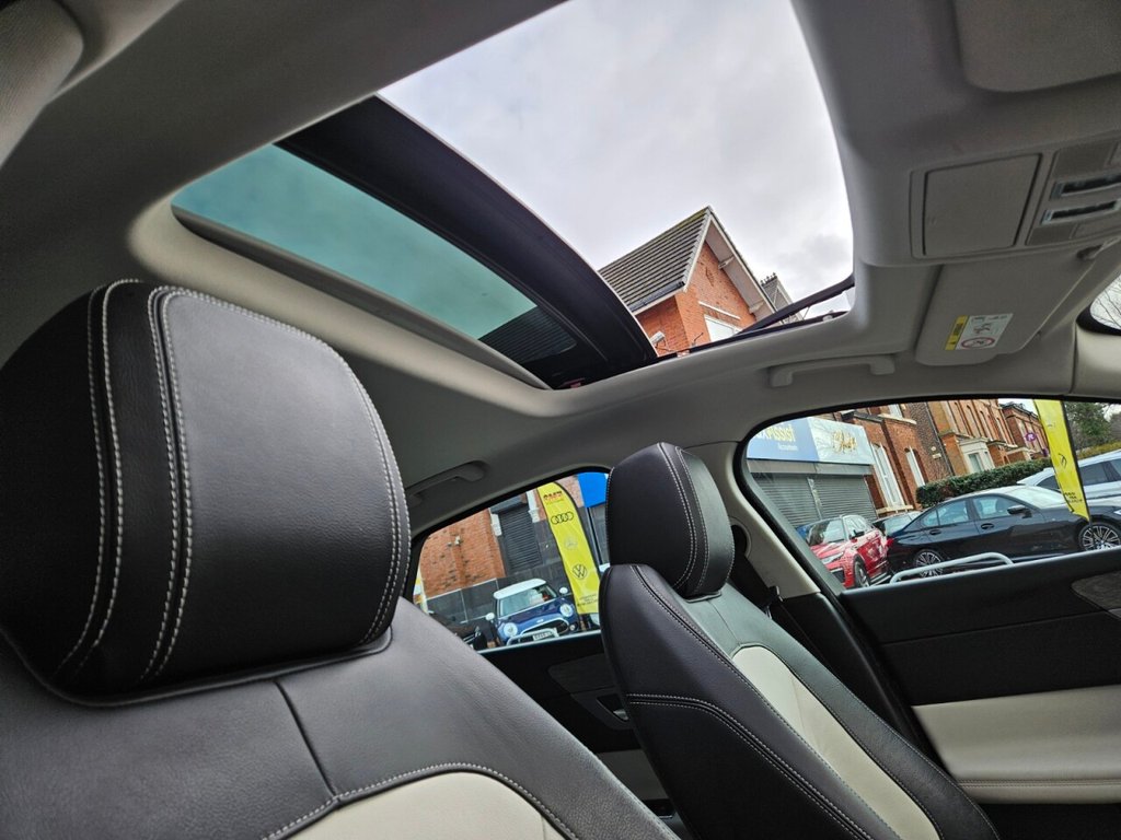 Used Jaguar XF 2017 for sale - 77408613: Photo 9