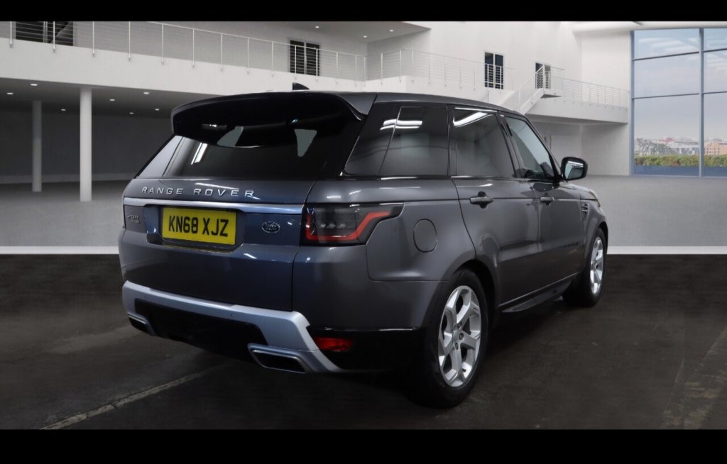 Used Land Rover Range Rover Sport 2018 for sale - 77399762: Photo 4