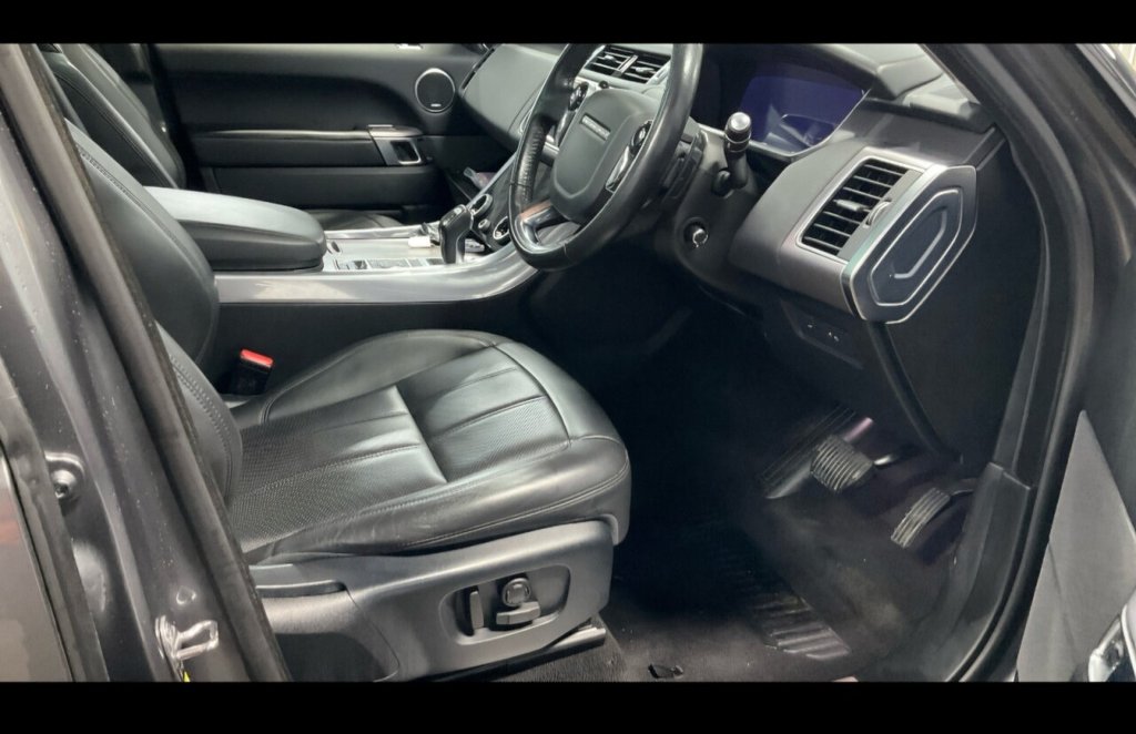 Used Land Rover Range Rover Sport 2018 for sale - 77399762: Photo 7