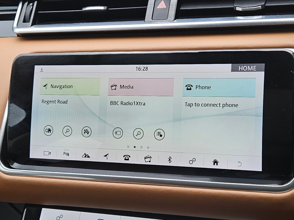 Used Land Rover Range Rover Velar 2017 for sale - 77152920: Photo 15