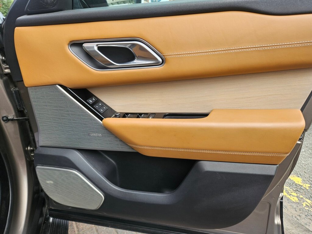 Used Land Rover Range Rover Velar 2017 for sale - 77152920: Photo 49