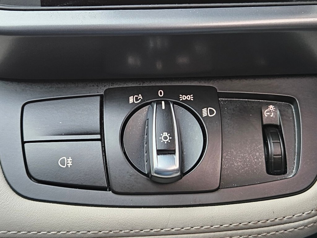 Used BMW i8 2014 for sale - 77027145: Photo 39