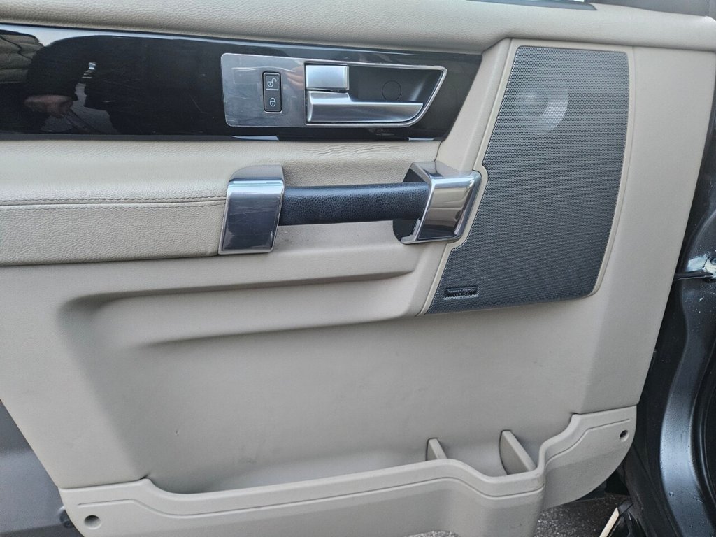 Used Land Rover Discovery 4 2010 for sale - 77739690: Photo 21