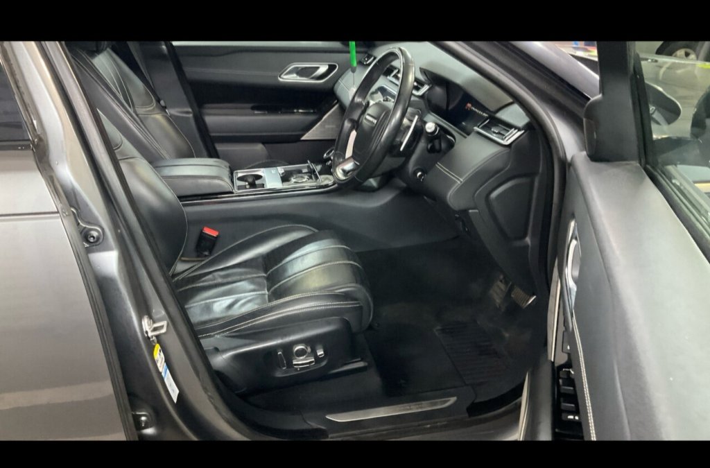 Used Land Rover Range Rover Velar 2018 for sale - 77571657: Photo 9