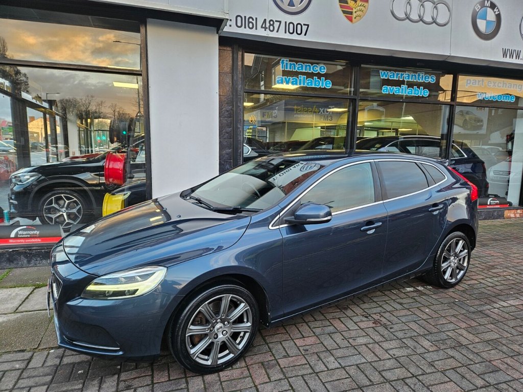 Used Volvo V40 2017 for sale - 76950316: Photo 12