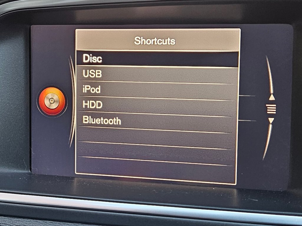 Used Volvo V40 2017 for sale - 76950316: Photo 21