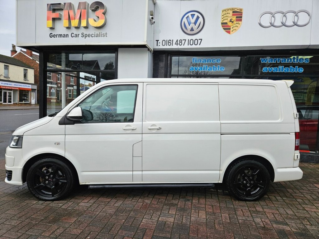 Used Volkswagen Transporter 2015 for sale - 76867203: Photo 10