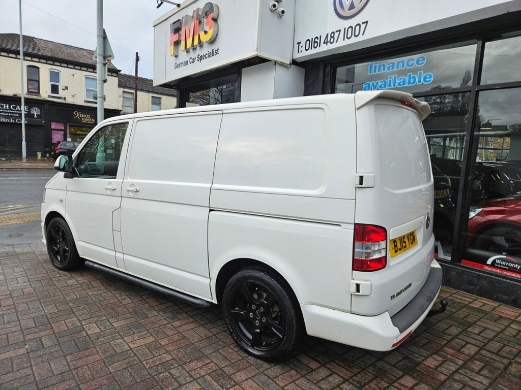Used Volkswagen Transporter 2015 for sale - 76867203: Photo 11