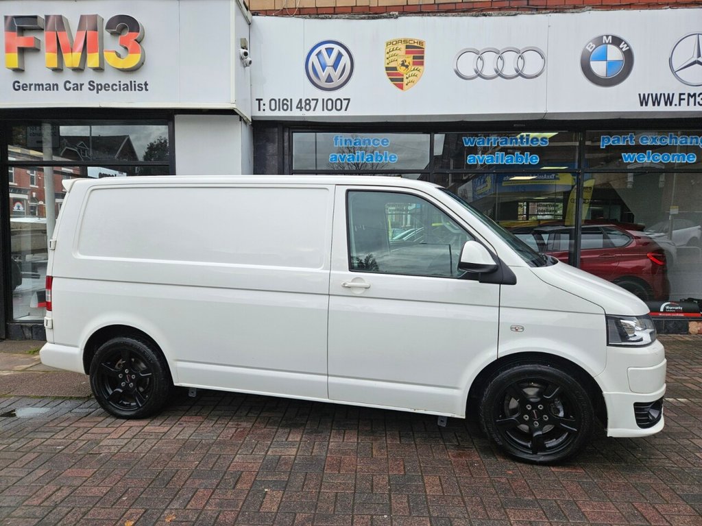 Used Volkswagen Transporter 2015 for sale - 76867203: Photo 25