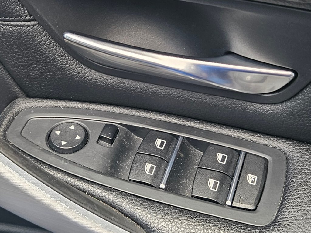 Used BMW 3 Series 2017 for sale - 76867344: Photo 34