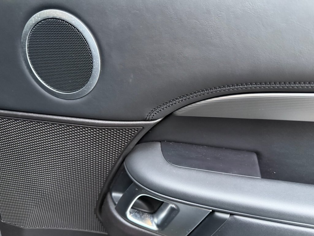 Used Land Rover Discovery 2018 for sale - 77571432: Photo 26