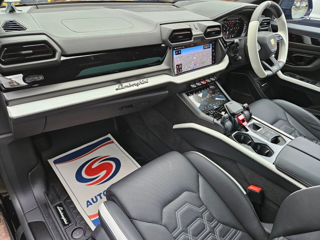 Used Lamborghini Urus 2025 for sale - 77521236: Photo 15