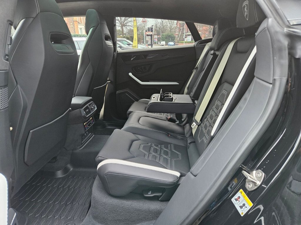 Used Lamborghini Urus 2025 for sale - 77521236: Photo 17