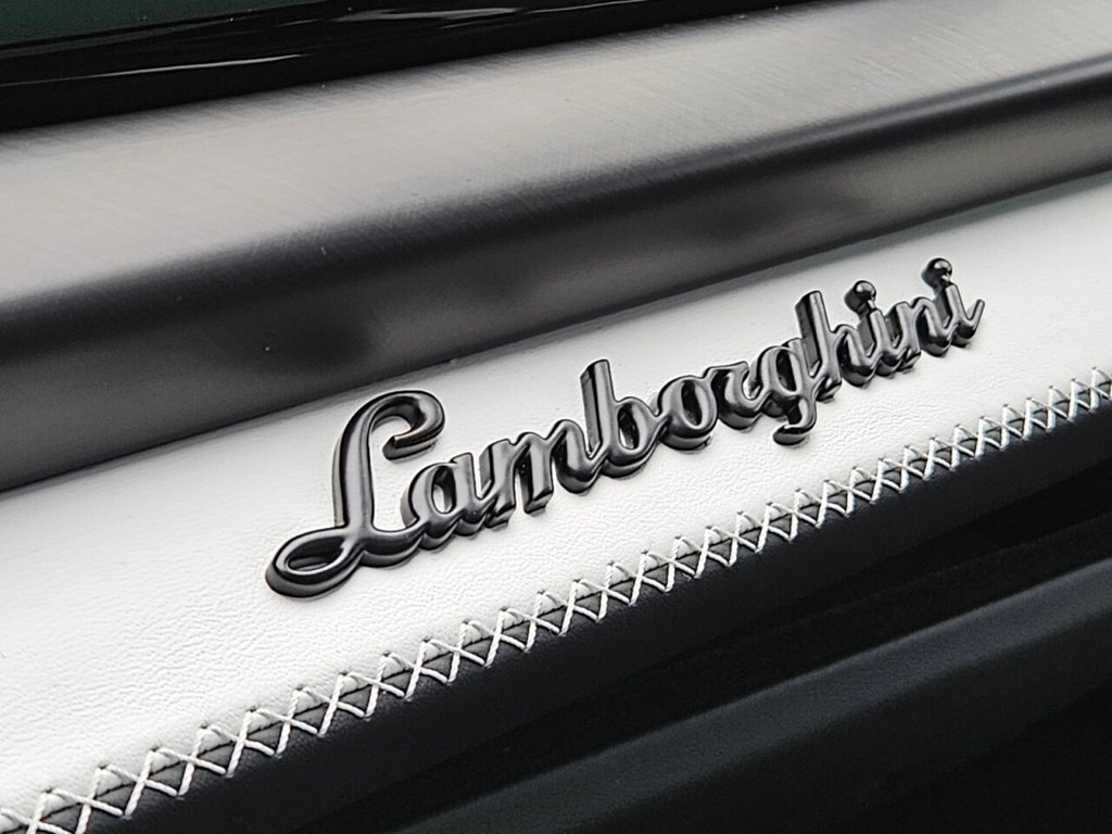 Used Lamborghini Urus 2025 for sale - 77521236: Photo 40