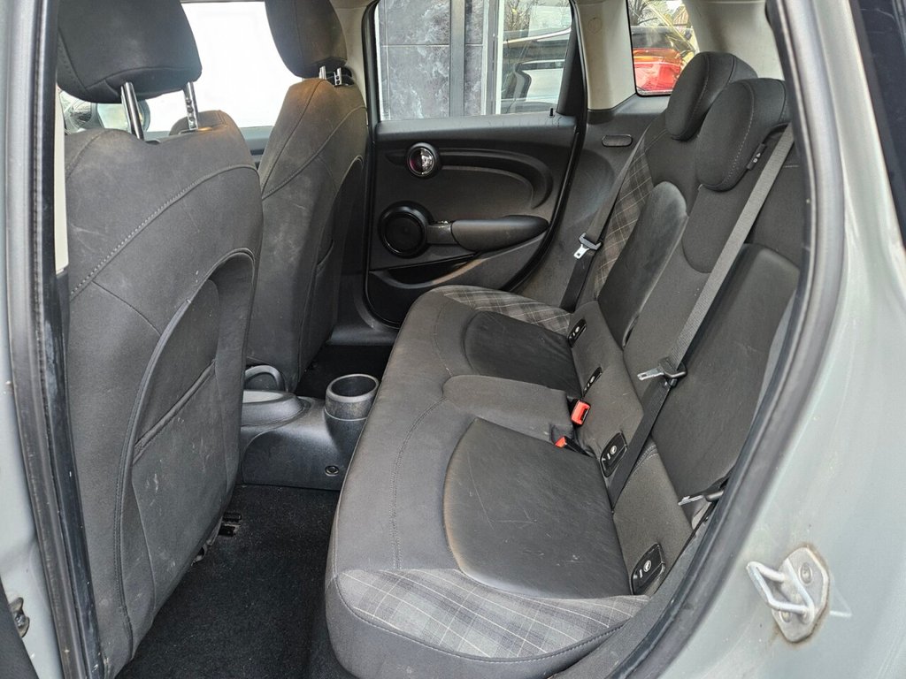 Used MINI Hatch 2018 for sale - 76950325: Photo 17