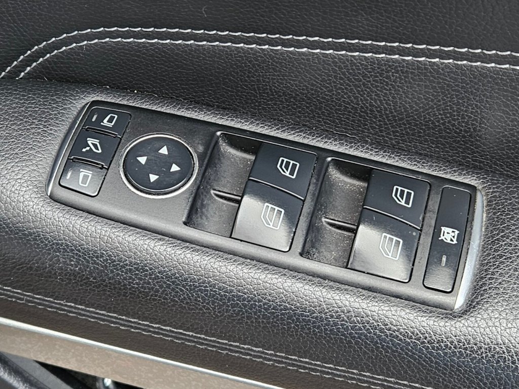 Used Mercedes-Benz E Class 2013 for sale - 77161876: Photo 47