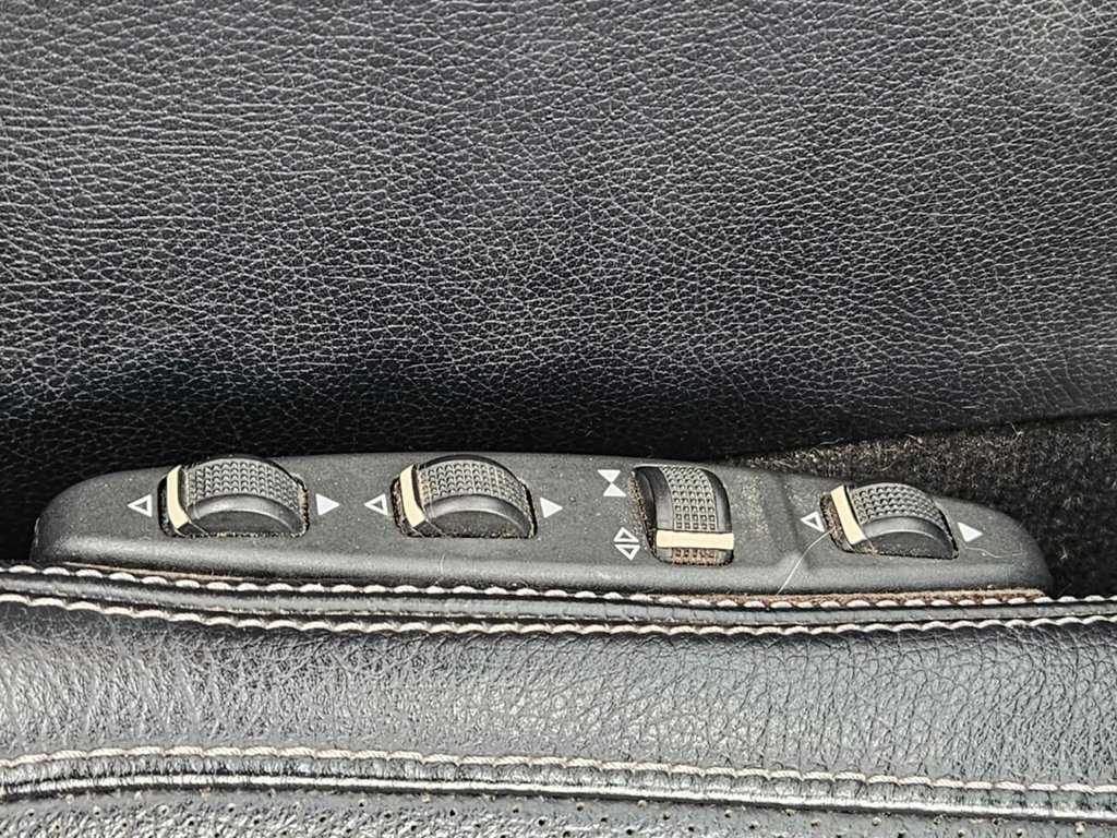 Used Mercedes-Benz E Class 2013 for sale - 77161876: Photo 48