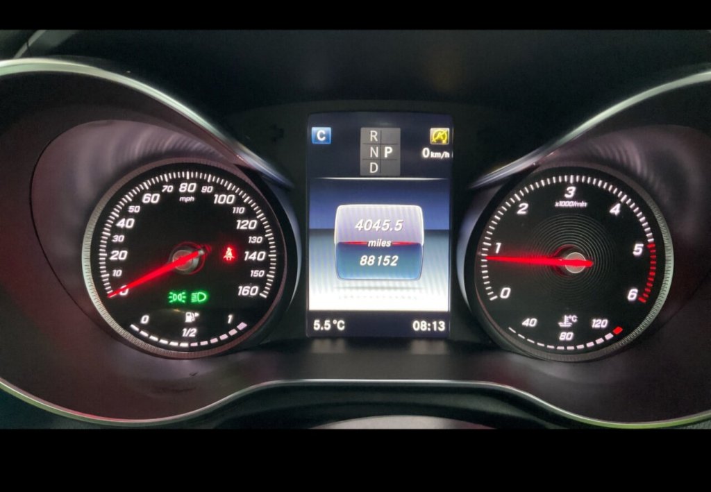 Used Mercedes-Benz GLC 2017 for sale - 77571540: Photo 11