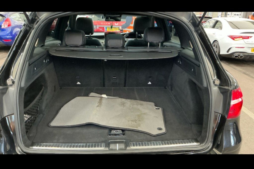 Used Mercedes-Benz GLC 2017 for sale - 78017001: Photo 12