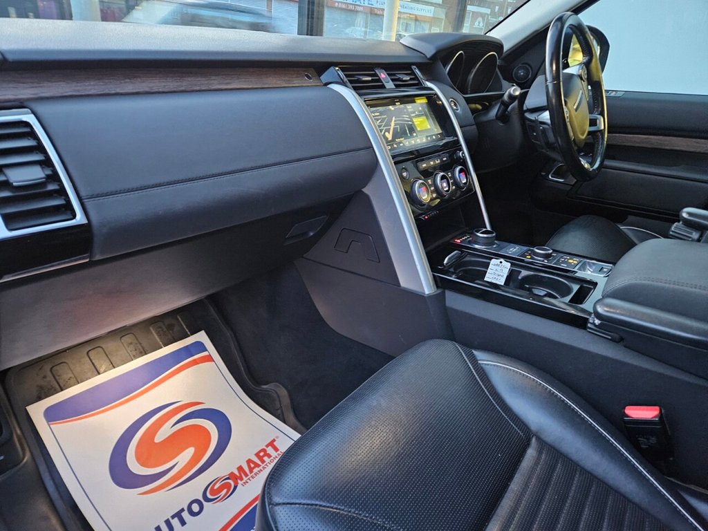 Used Land Rover Discovery 2017 for sale - 77153880: Photo 15