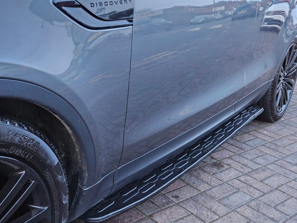 Used Land Rover Discovery 2017 for sale - 77153880: Photo 35