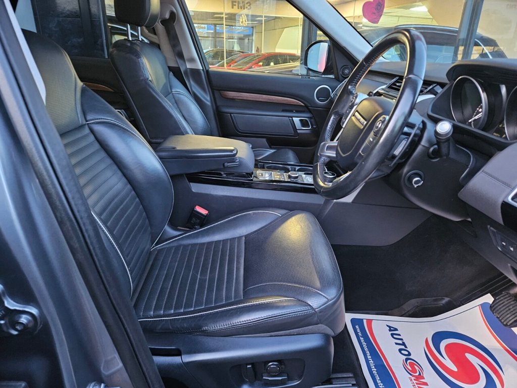 Used Land Rover Discovery 2017 for sale - 77153880: Photo 6