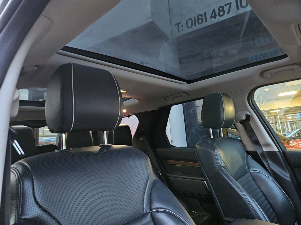 Used Land Rover Discovery 2017 for sale - 77153880: Photo 7