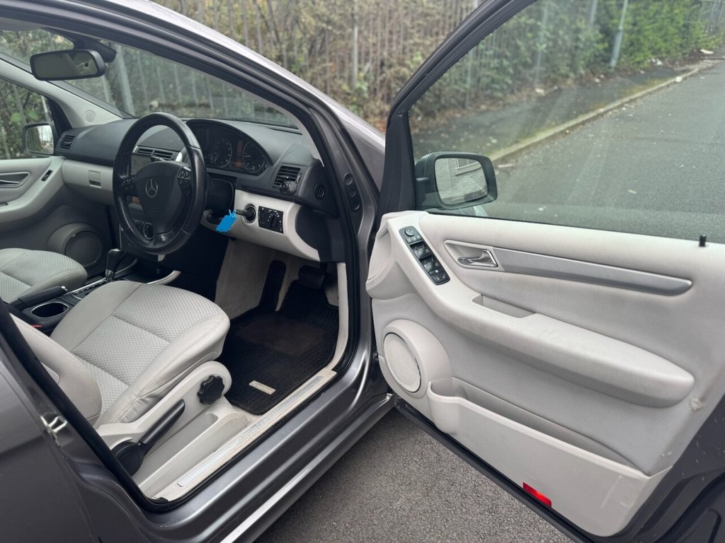 Used Mercedes-Benz A-Class 2011 for sale - 78200303: Photo 31