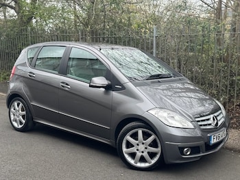 Used Mercedes-Benz A-Class 2011 for sale - 78200303: Photo