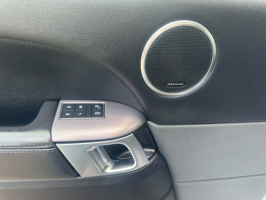 Used Land Rover Range Rover Sport 2018 for sale - 76867504: Photo 27