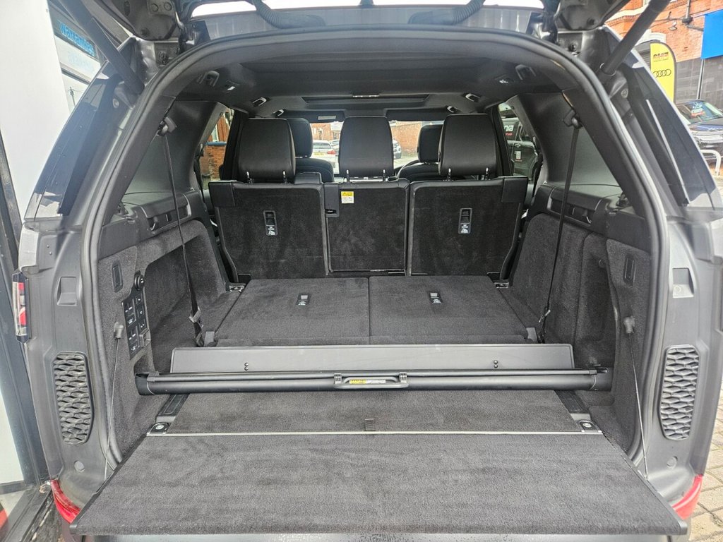 Used Land Rover Discovery 2017 for sale - 77780256: Photo 47