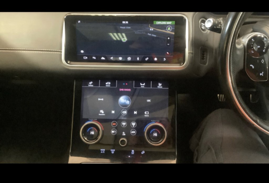 Used Land Rover Range Rover Velar 2017 for sale - 76867586: Photo 10