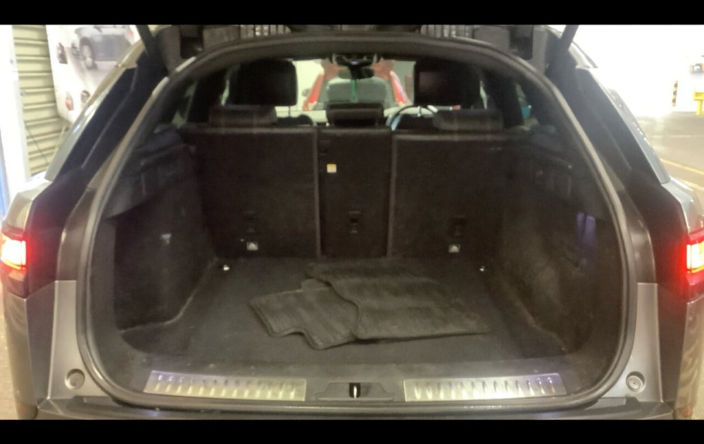 Used Land Rover Range Rover Velar 2017 for sale - 76867586: Photo 12