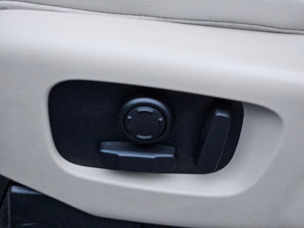 Used Land Rover Discovery 2017 for sale - 76867567: Photo 38