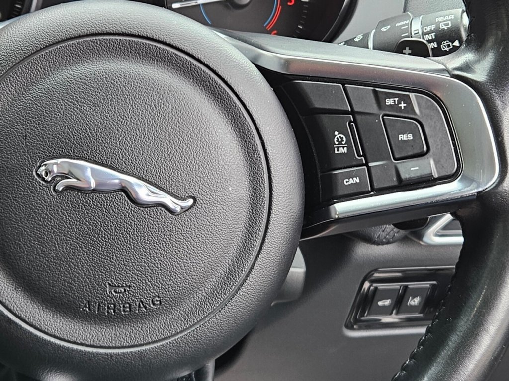 Used Jaguar F-Pace 2018 for sale - 77739688: Photo 27