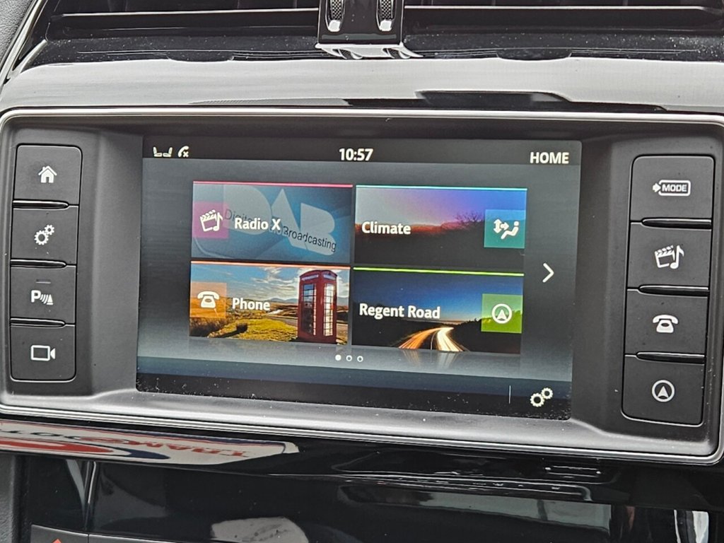 Used Jaguar F-Pace 2018 for sale - 77739688: Photo 37