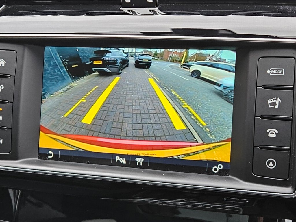 Used Jaguar F-Pace 2018 for sale - 77739688: Photo 38