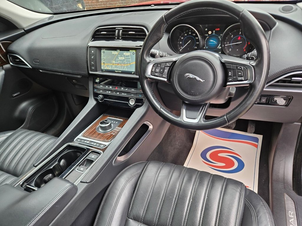 Used Jaguar F-Pace 2018 for sale - 77739688: Photo 42