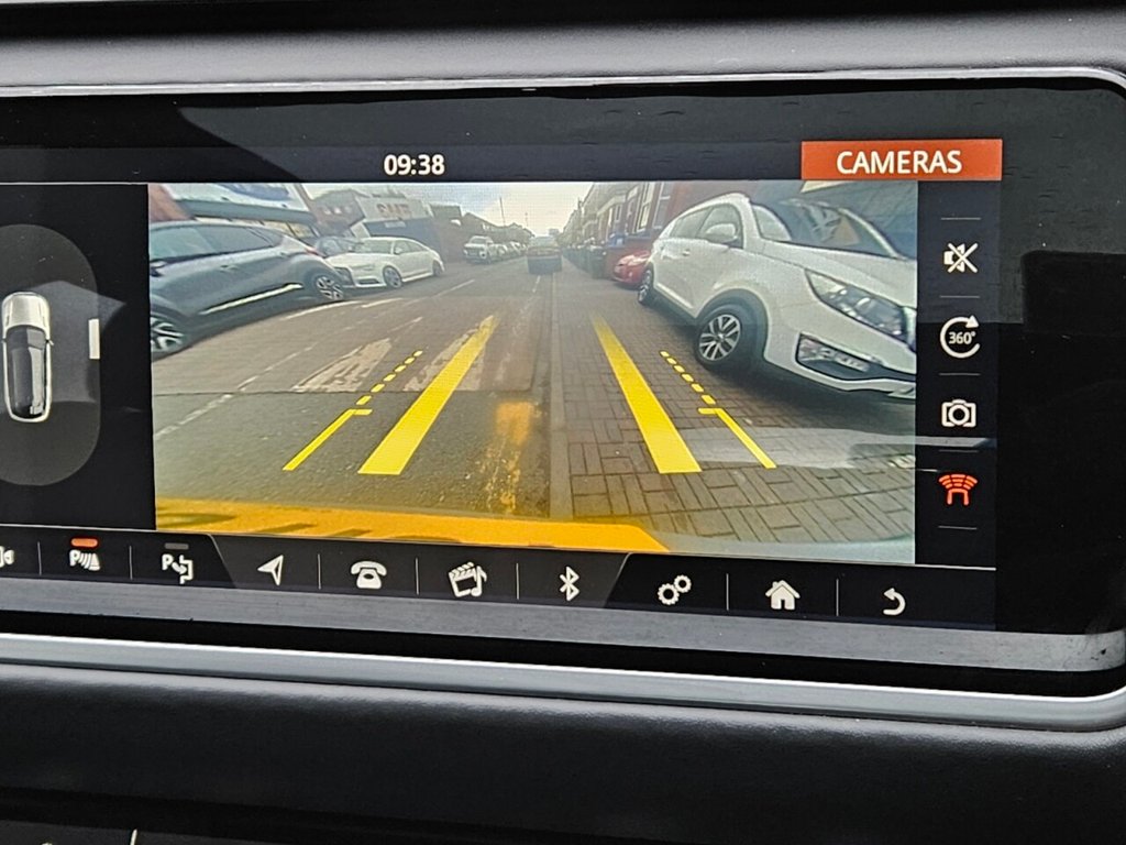 Used Land Rover Range Rover Velar 2018 for sale - 77463559: Photo 29