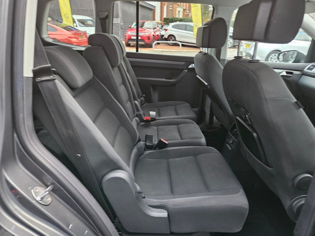 Used Volkswagen Touran 2013 for sale - 77096731: Photo 8