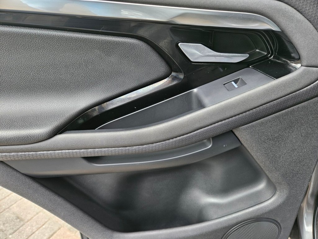 Used Land Rover Range Rover Evoque 2019 for sale - 76867549: Photo 28