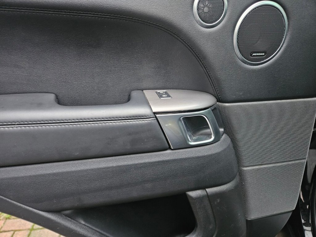 Used Land Rover Range Rover Sport 2018 for sale - 77212837: Photo 43
